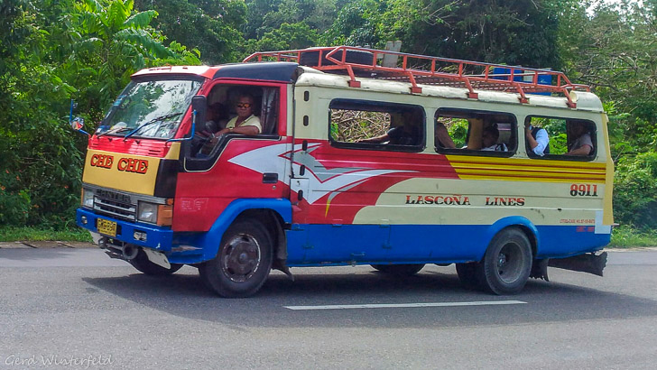 Bus Jeepney auf Bohol