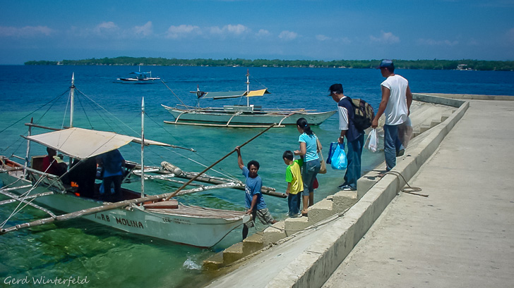 Sandian Pier ür die Boote nach Cabilao